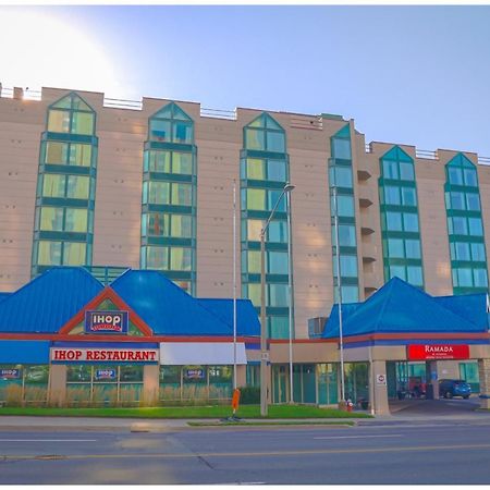 Ramada By Wyndham Niagara Falls/Fallsview Exterior foto