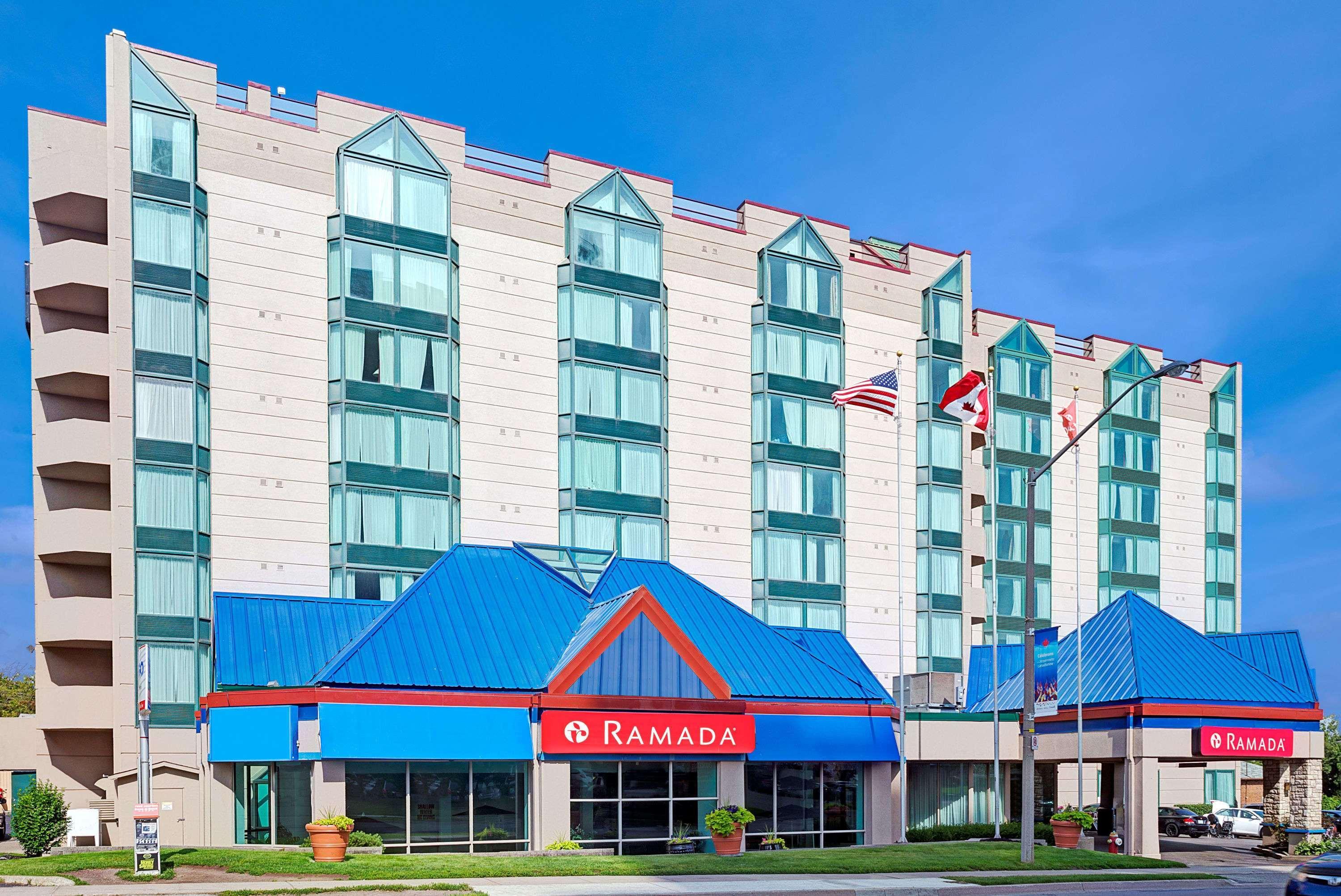 Ramada By Wyndham Niagara Falls/Fallsview Exterior foto